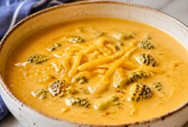 Pioneer Woman Broccoli Cheese Soup Recipe